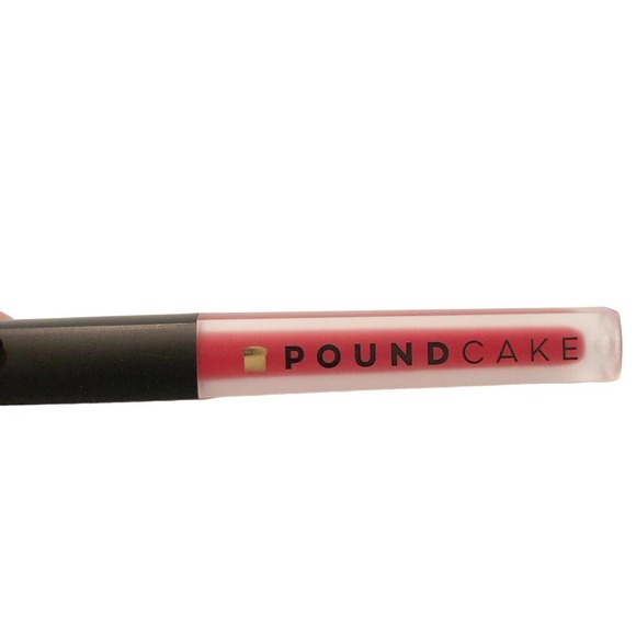 Pound Cake Cosmetics New Matte Liquid Lipstick in Red Velvet Cake Batter - Picture 1 of 2